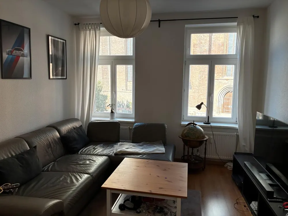 -REQUEST STOP- 2-Room Apartment in Rostock's Old Town