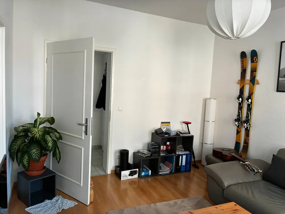-REQUEST STOP- 2-Room Apartment in Rostock's Old Town