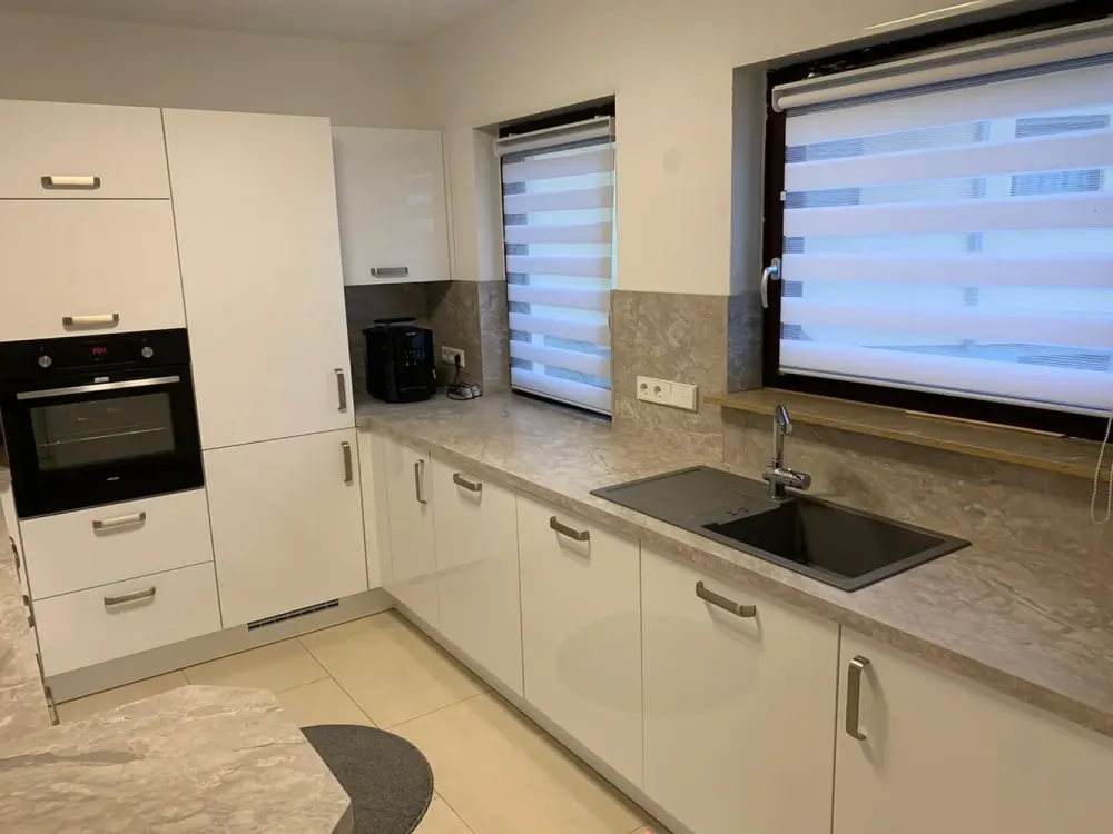 Stilvoll modernisiert: 3,5-Zimmer-Wohnung in Leonberg