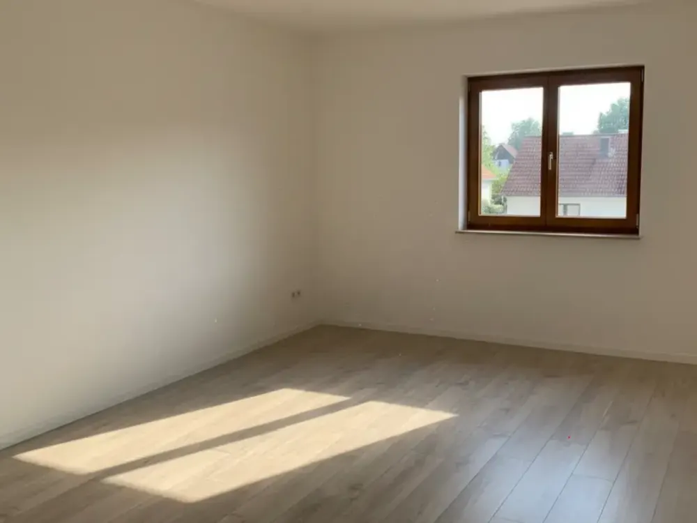 Stilvoll modernisiert: 3,5-Zimmer-Wohnung in Leonberg