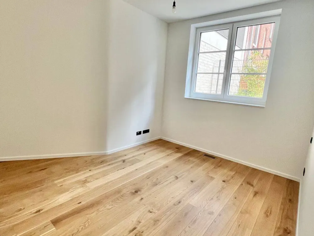 3 1/2 Zimmerwohnung im EG mit 2,92m Deckenhöhe und Süd-Terrasse