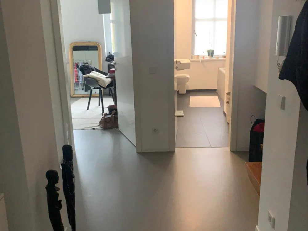 DACHGESCHOSS - Available from 10th October for 2 to 7 months