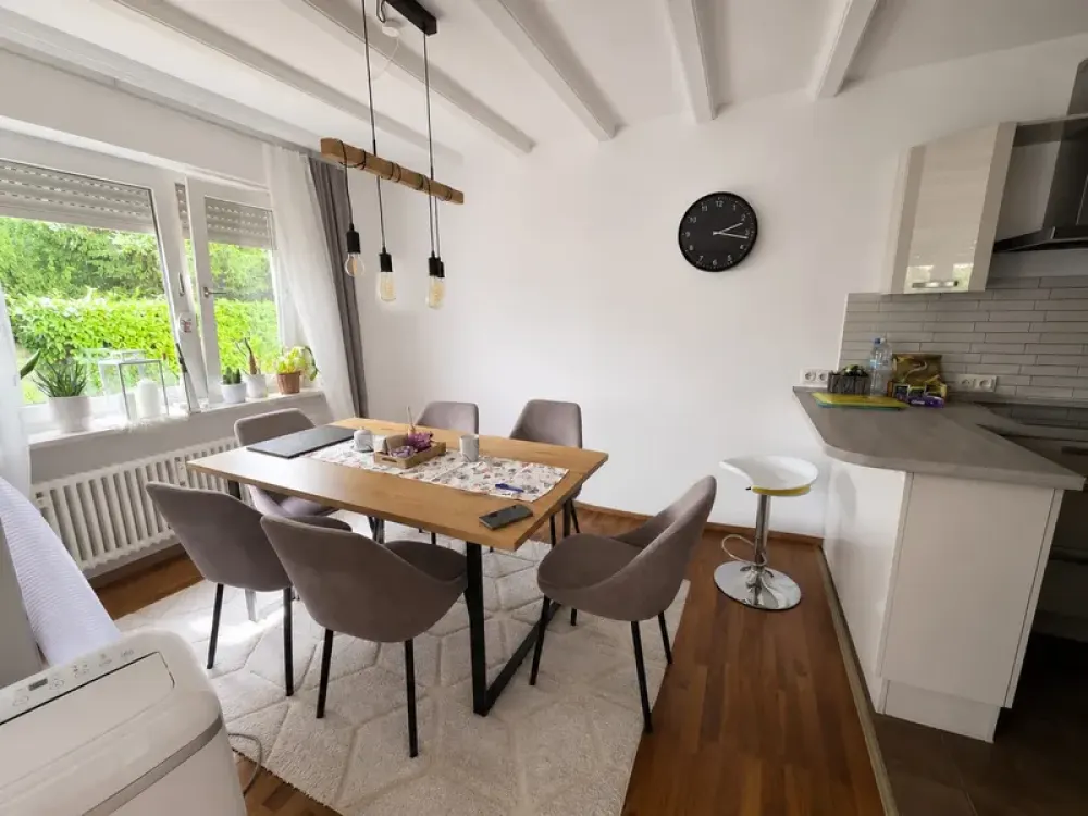 3-Zimmer-Wohnung in zentraler Lage von Friedberg (EG,Balkon, EBK & Stellplatz)
