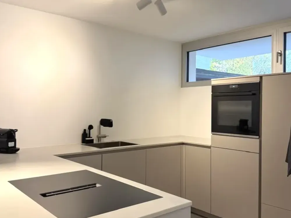 "DESIGN TRIFFT KOMFORT" Möblierte Wohnung, die keine Wünsche offenlässt!