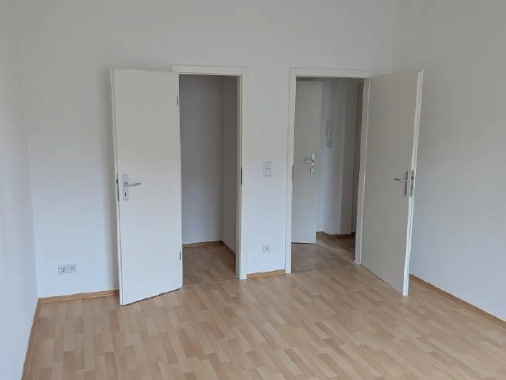 Classic Shared Apartment in the City Center: 4-Room Apartment at Altmarkt