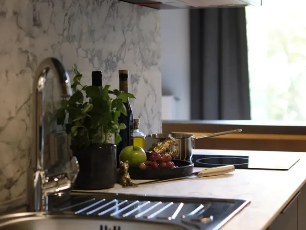 Furnished 1-Room-Business-Apartment (Urban Smart Studio) All-Inclusive Rent