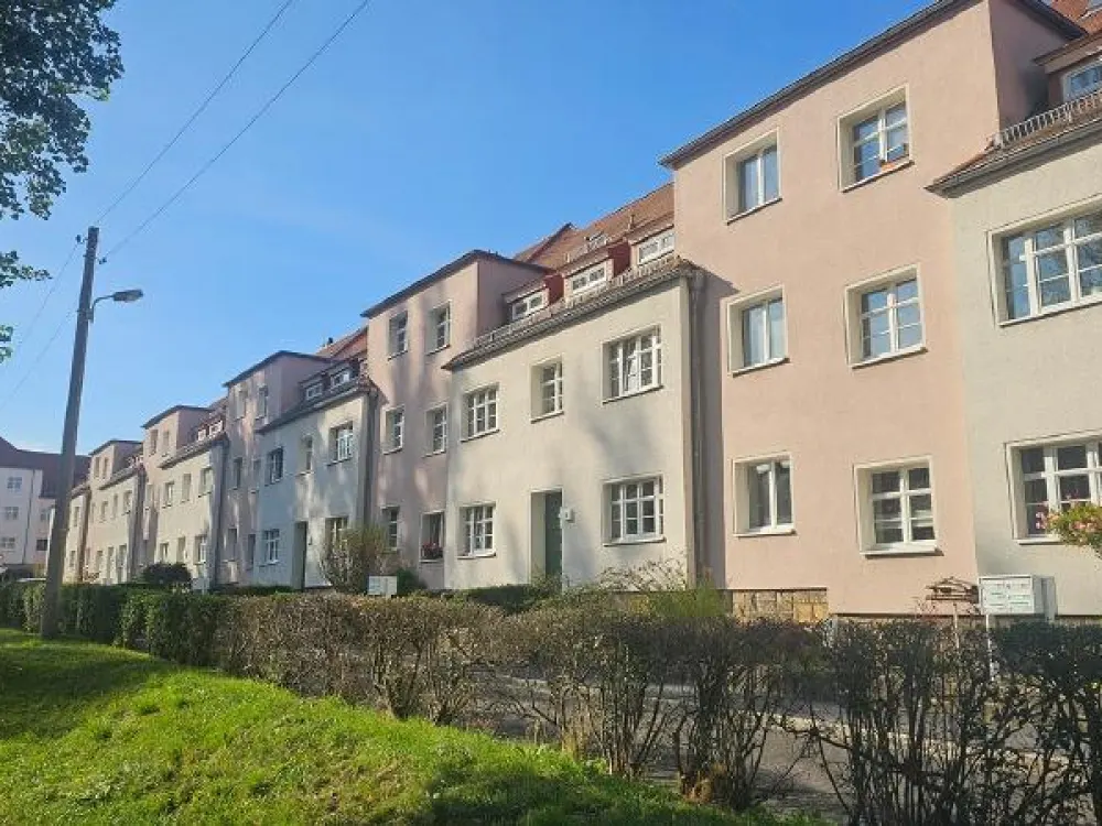 Ruhige Seitenstraße & kurze Wege: 2-Zimmer-Whg. mit EBK