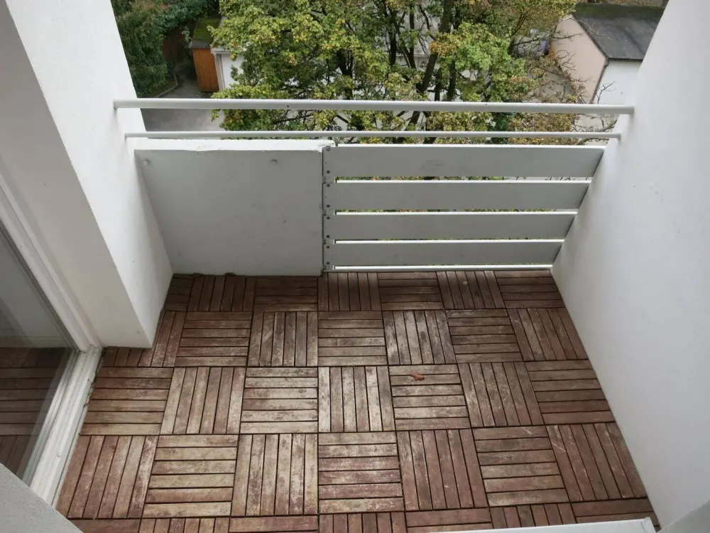 Helle, gut geschnittene 2 1/2 Zimmer-Wohnung, ca. 72,50 m² mit Süd-Loggia, in München-Moosach
