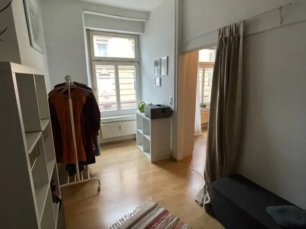 2-Zimmer Whg ab 01.11. am Marienplatz