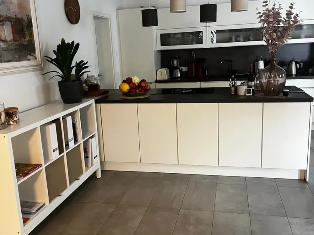 Möblierte 4-Zimmer-Wohnung im Herzen Dresdens für 2 Jahre inkl. WIFI