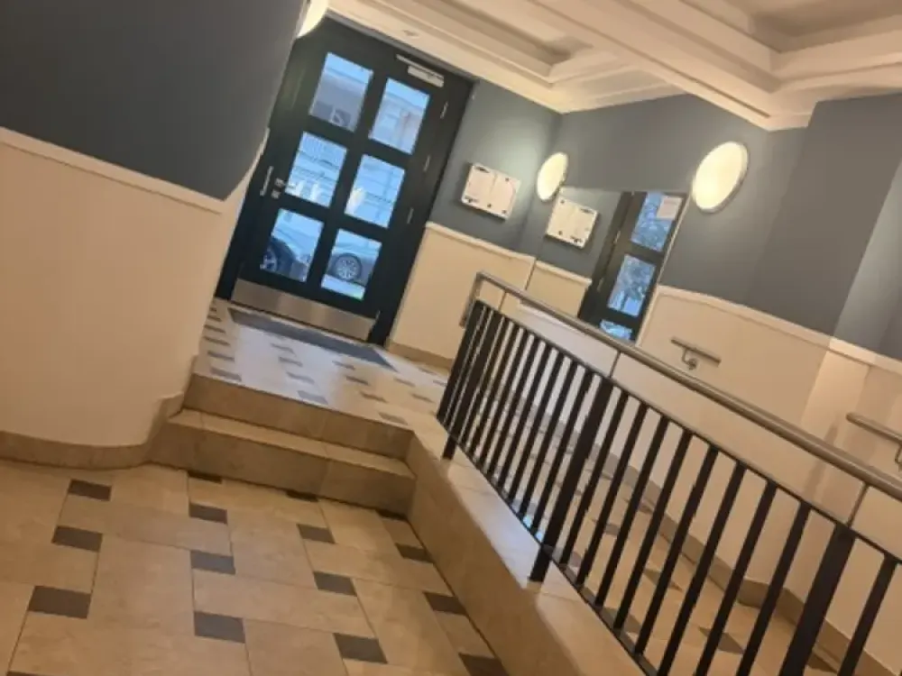 Gepflegte 2-Zimmer-Wohnung in zentraler Lage Berlin