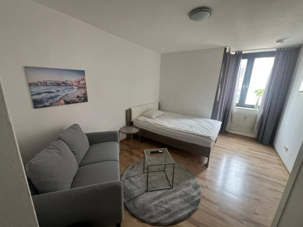 Vollmöblierte Wohnung in Saarbrücken Innenstadt