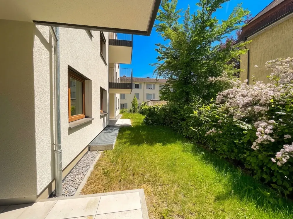 Attraktive 3-Zimmer-Wohnung im EG mit Terrasse & EBK | Ihr neues Zuhause in Friedrichshafen