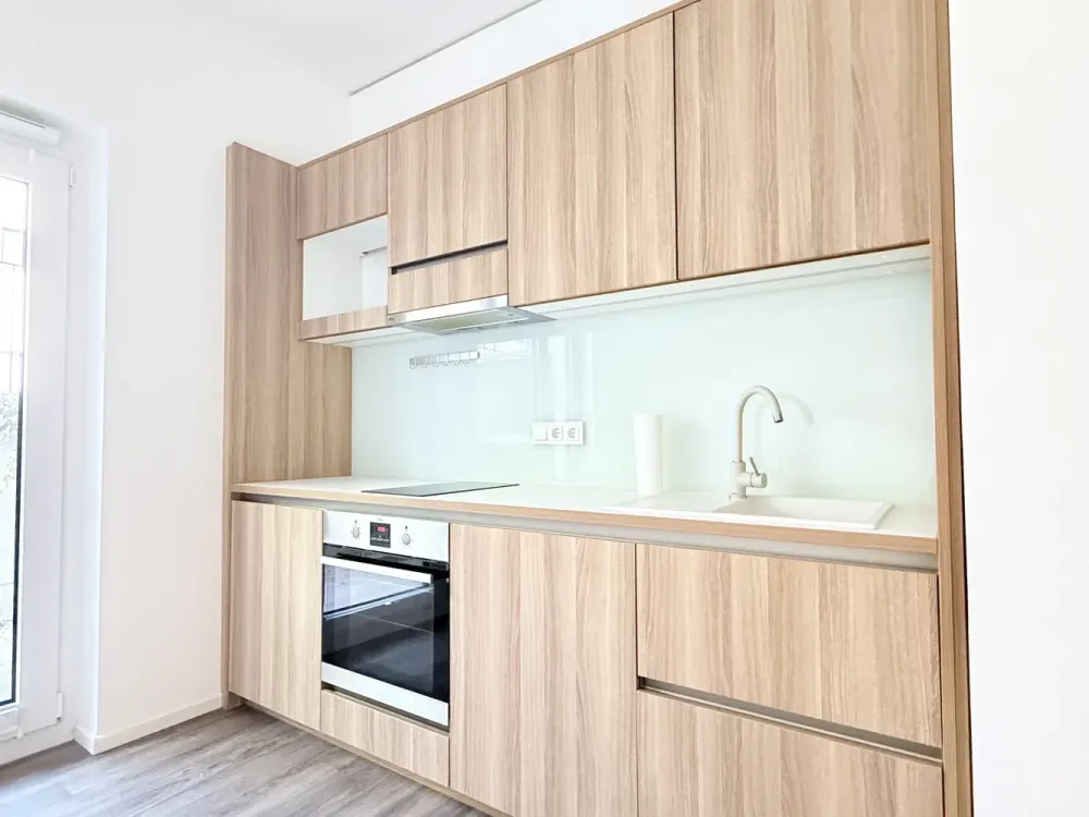 Premium 1-Zimmer-Apartment mit Außenfläche, Stilvoll eingerichtet & sofort bezugsfertig