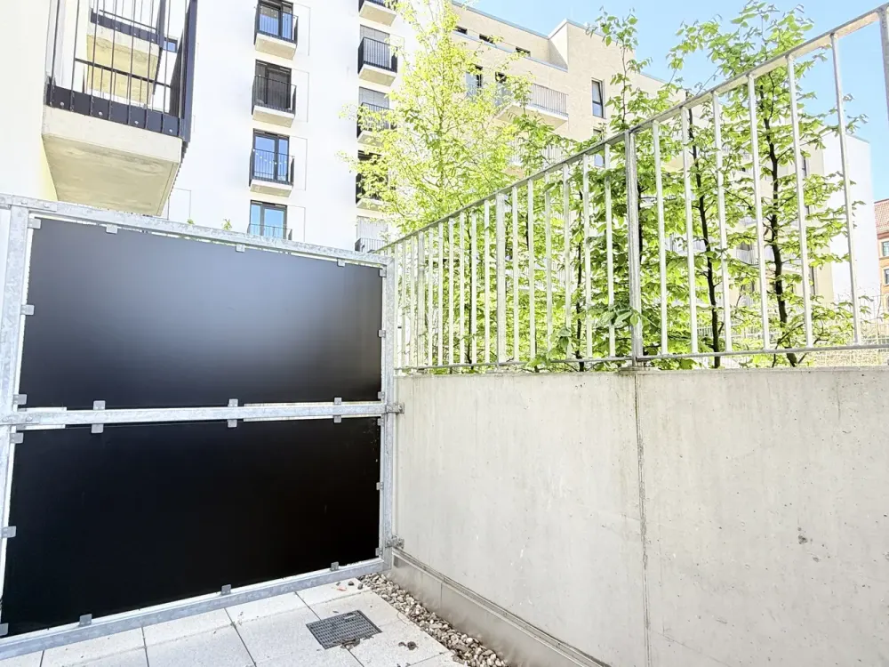 Premium 1-Zimmer-Apartment mit Außenfläche, Stilvoll eingerichtet & sofort bezugsfertig
