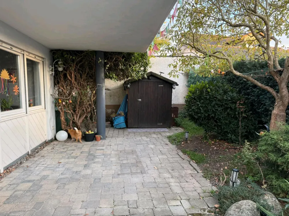 Helle 3,5 Zimmerwohnung mit Garten in ruhiger Lage, Nufringen