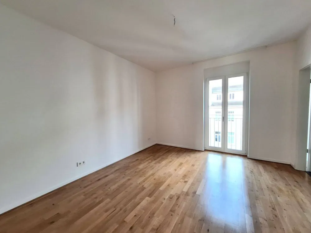Moderne Etagenwohnung zur Miete mit Terrasse in Leipzig Connewitz - Wentzel Dr.