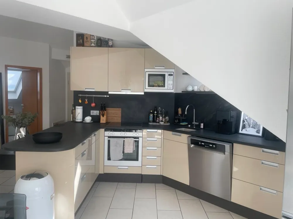 Helle offene 2-Zimmer Wohnung in Neu-Isenburg