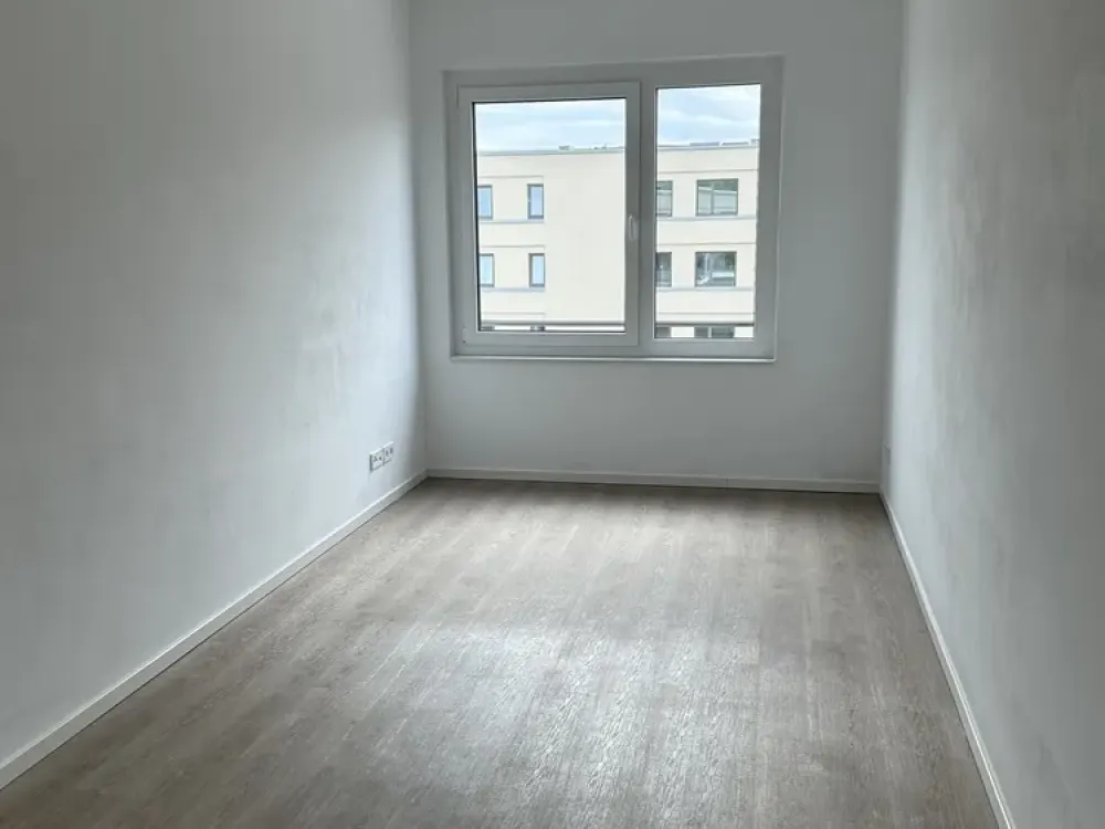 Leben am Wasser in extravaganter Lage großzügige 4-Zimmer-Wohnung mit schöner Aussicht