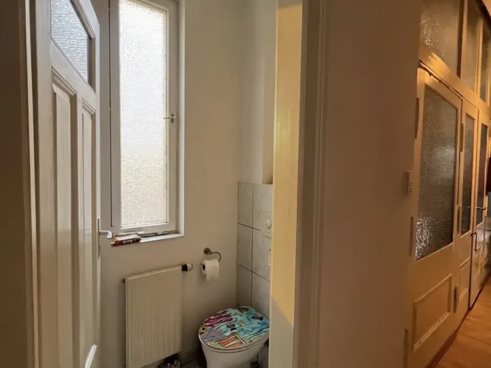 3-Zimmer-Altbauwohnung mit Balkon in Nürnberg, ab 01.11.