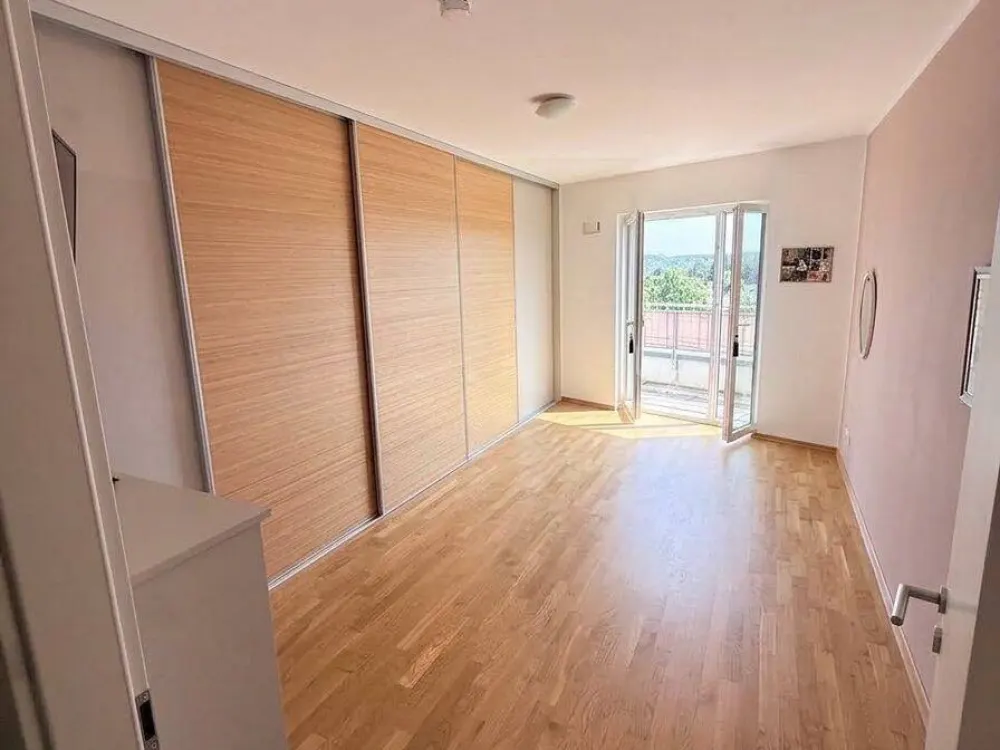 Moderne Etagenwohnung mit Dachterrasse in Düsseldorf Gerresheim - Wentzel Dr.