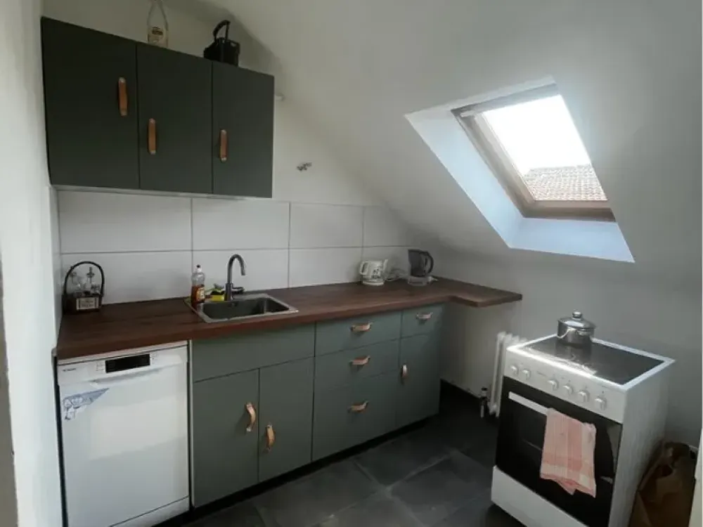 1 Zimmer! (nicht die ganze Wohnung) in 2-er WG in Rödermark