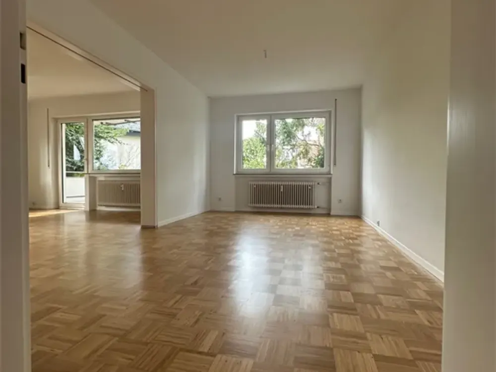 Renovierte 4-Zimmer-Wohnung in begehrter Toplage am Killesberg!