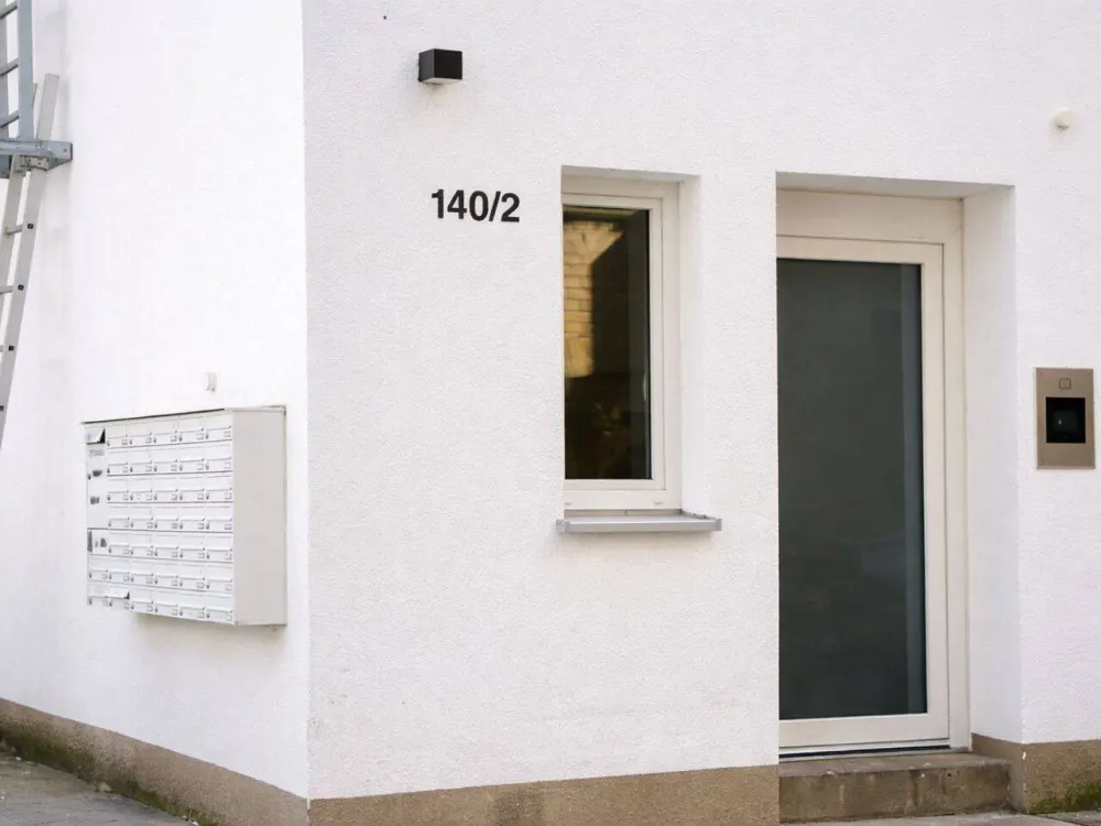 Stuttgart-Stöckach: Vollmöbliertes Studio in kulturell lebendiger Lage