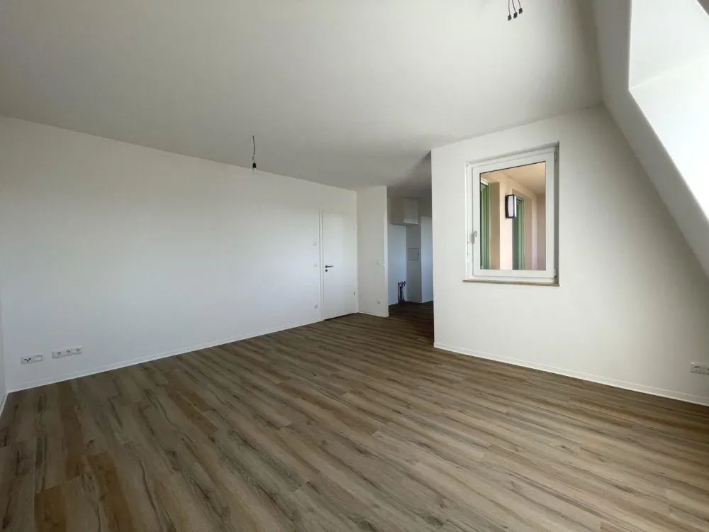 Wohnen im Neubau: 2-Zimmer-Wohnung mit Tageslichtbad und Loggia im Zentrum-Ost | Optional mit EBK