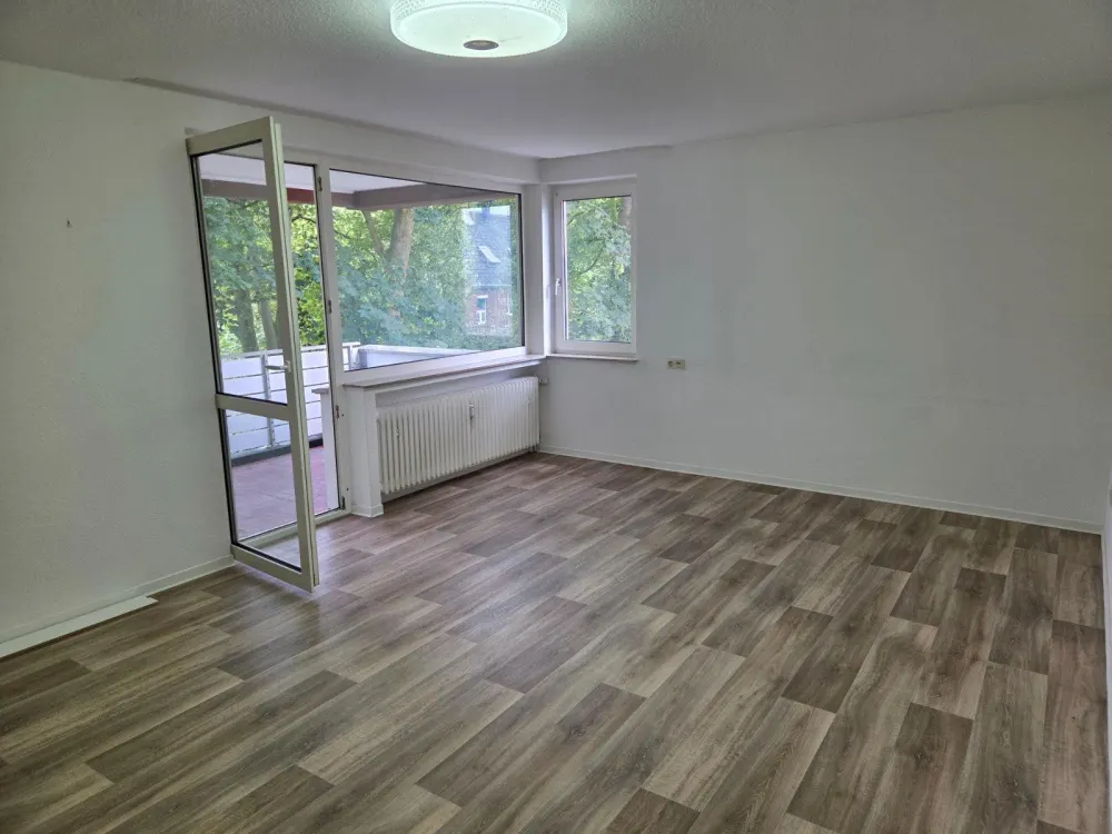 2 Zimmer Wohnung 60qm, sehr zentral, WBS erforderlich