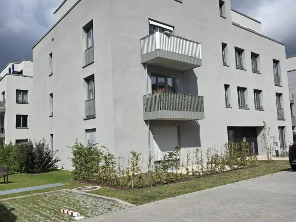 2-Zimmer-Mietwohnung, 46,67 m², 1. OG, EBK, Balkon, Fahrstuhl, Tiefgarage, Keller, Kladow