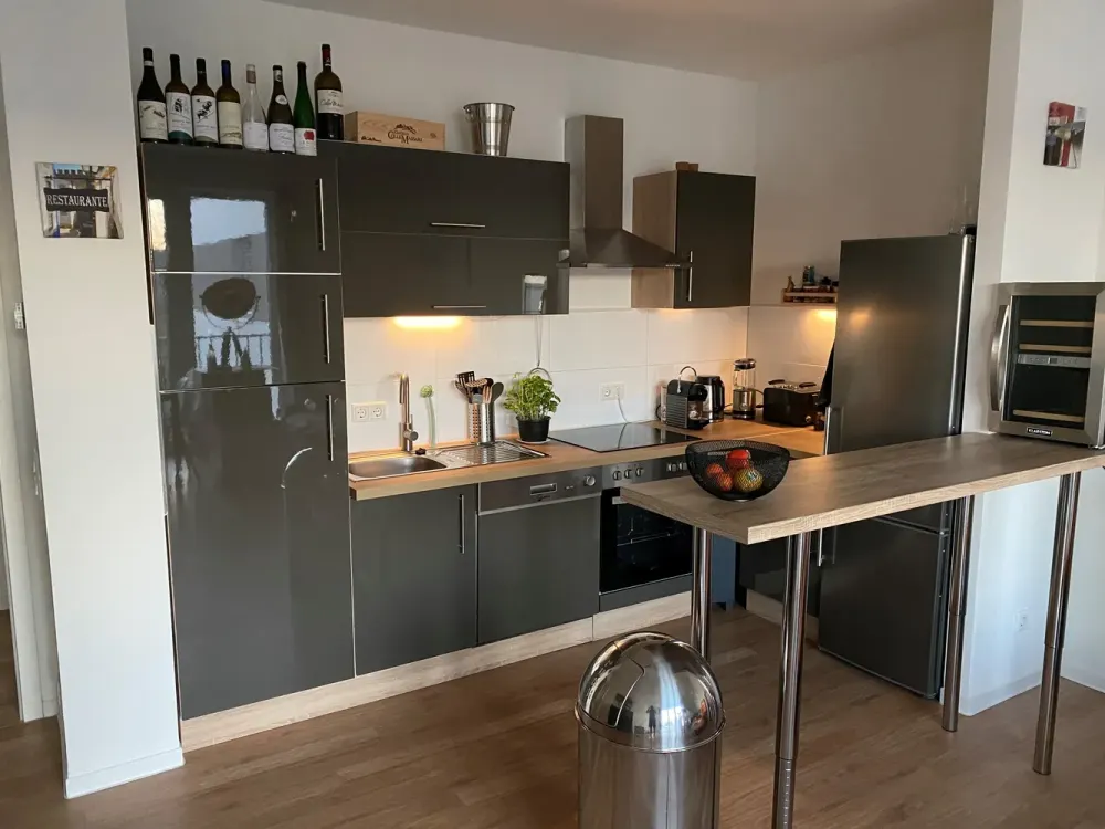 Schöne 3-Raumwohnung mit Balkon, FB-Heizung, Aufzug, Keller, TG-Stellplatz