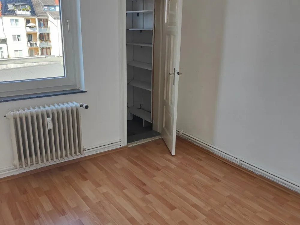 funktionale 2 Zimmer Etagenwohnung im Fesenfeld für Single