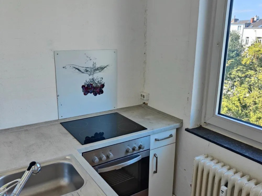 funktionale 2 Zimmer Etagenwohnung im Fesenfeld für Single