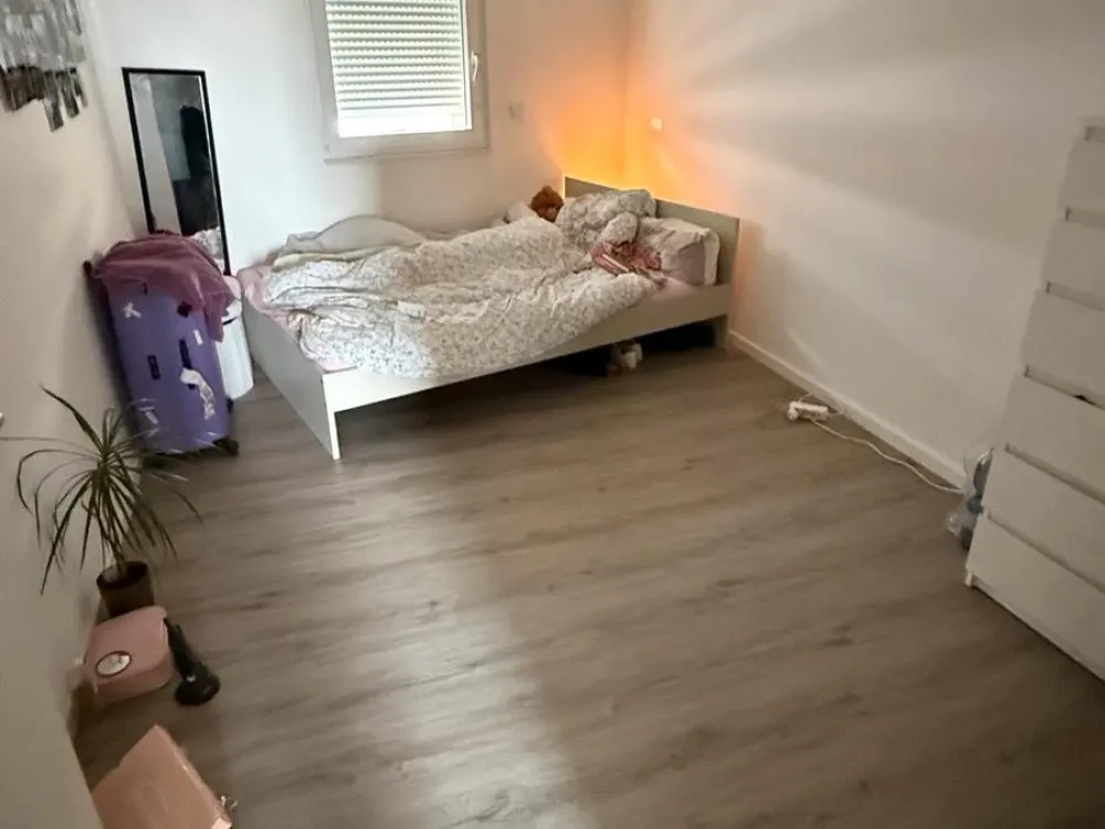 Mobilisiertes Zimmer in Troisdorf WG (MITBEWOHNERN)