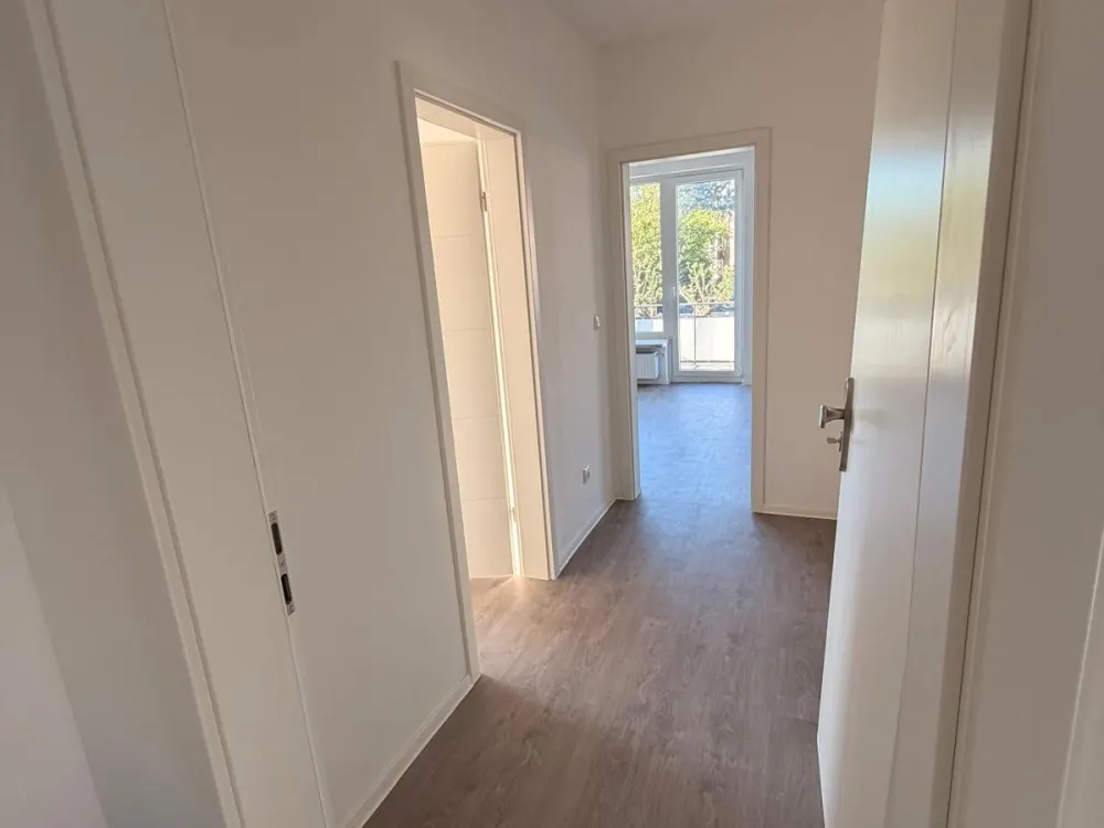 Dachgeschosswohnung nach Umbau neu zu vermieten