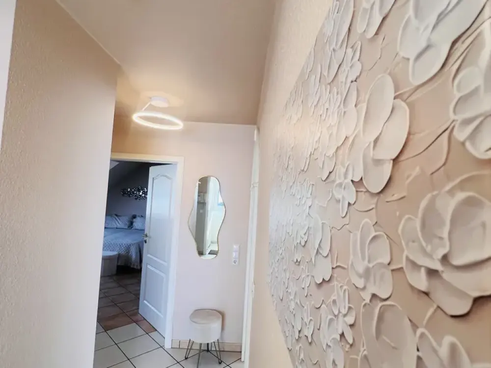 Wunderschöne vollausgestattete Dachgeschosswohnung auf 66qm zu vermieten