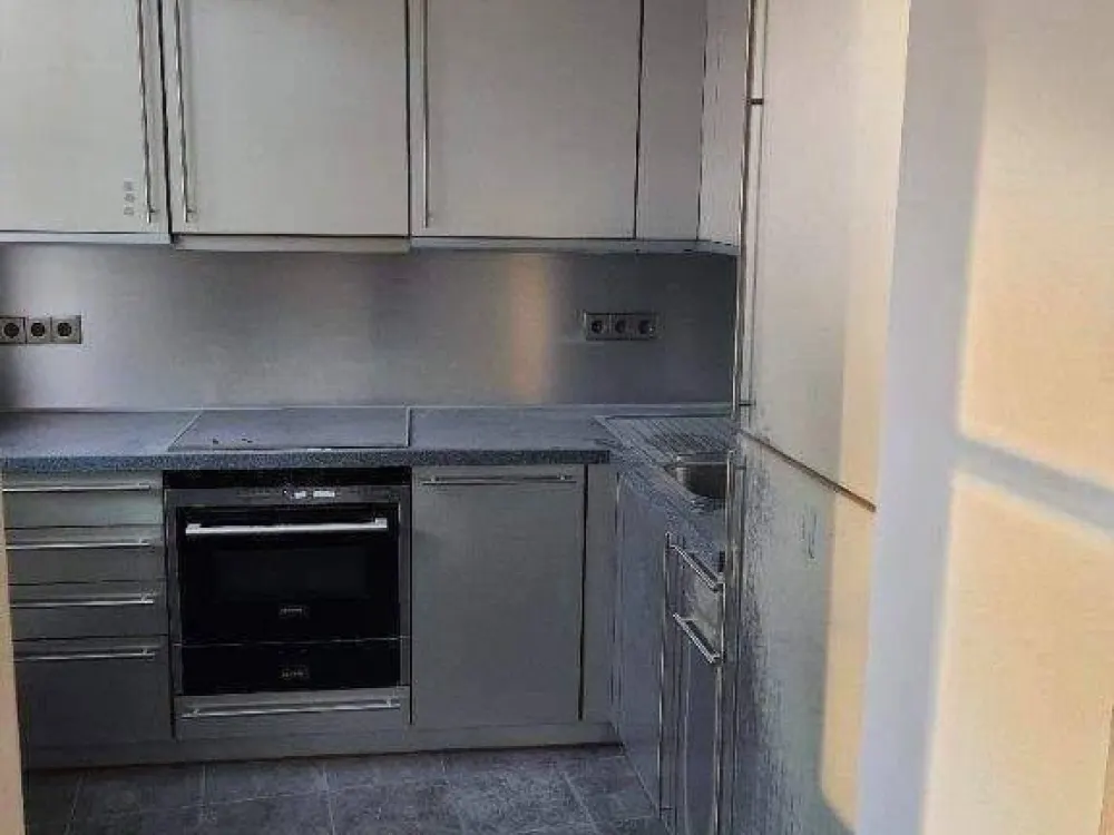 ABC Straße 44-46 - 2,5 Zi.-Whg. - 4. OG - Balkon - 1a Lage - Concierge 7/24