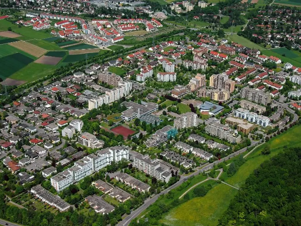Mit Wohnberechtigungsschein: Schöne 2-Zimmer-Seniorenwohnung ab 60 Jahren