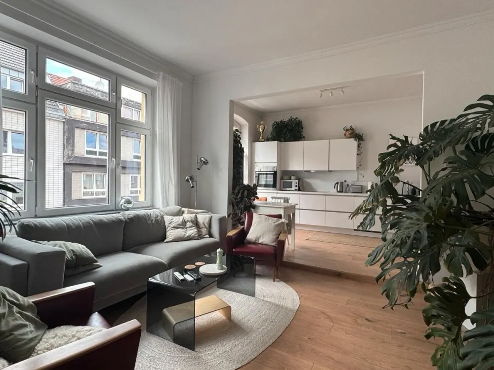 Untermiete! 3 Zimmer Altbauwohnung in Ehrenfeld