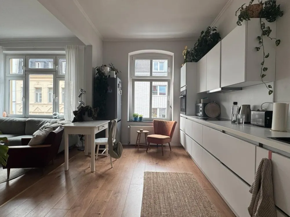 Untermiete! 3 Zimmer Altbauwohnung in Ehrenfeld