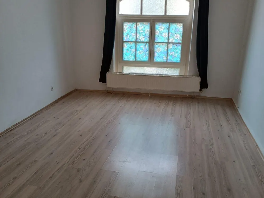 2-Zi-Wohnung SC-Altstadt