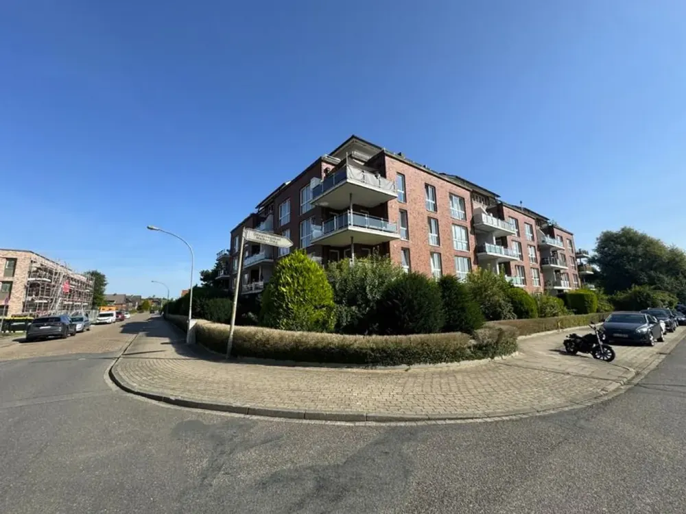 3-Zi-Whg mit Balkon und Einbauküche in Meckelfeld / Seevetal