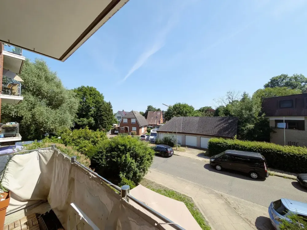 3-Zi-Whg mit Balkon und Einbauküche in Meckelfeld / Seevetal