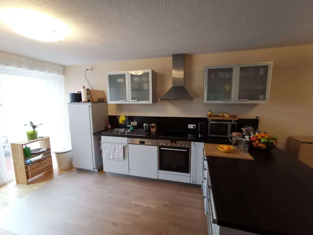 Schöne, geräumige drei Zimmer Wohnung in Stuttgart, Weilimdorf