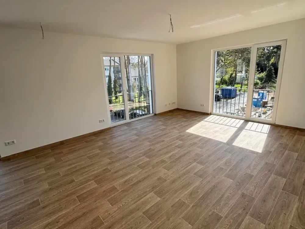 Generationsübergreifendes Wohnen: 3-Zimmer-Wohnung mit Loggia in Zeuthen