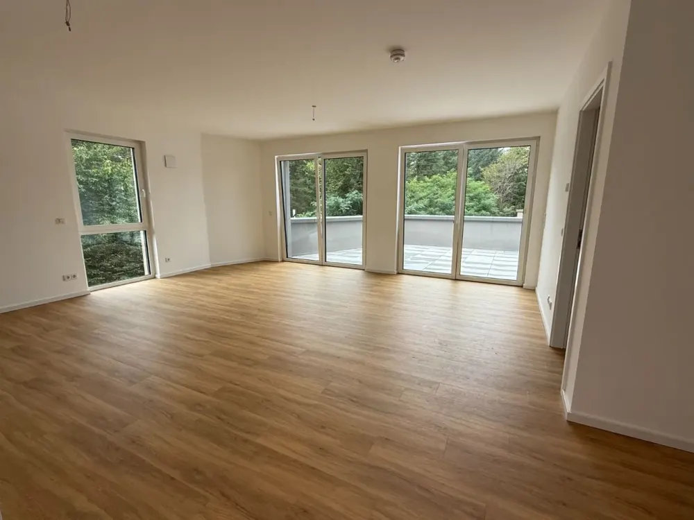 Moderne Dachgeschosswohnung mit Penthouse-Charakter in Köln-Rath
