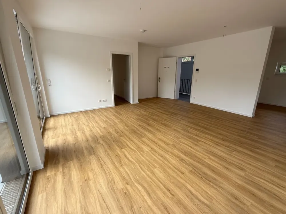 Moderne Dachgeschosswohnung mit Penthouse-Charakter in Köln-Rath
