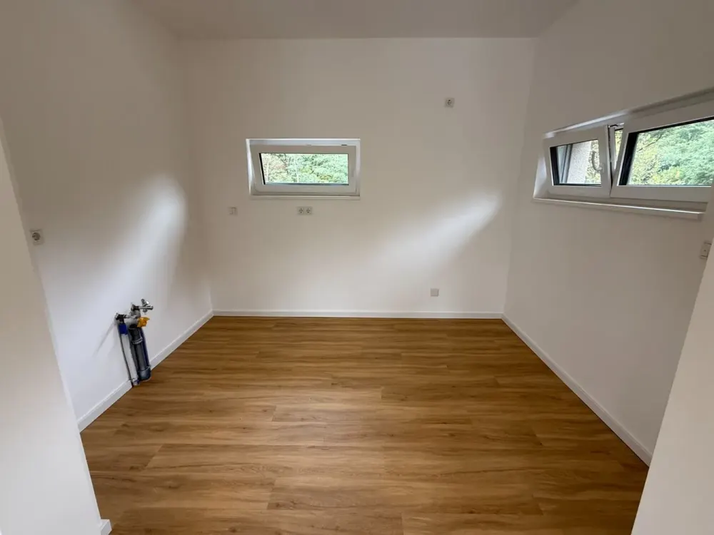 Moderne Dachgeschosswohnung mit Penthouse-Charakter in Köln-Rath