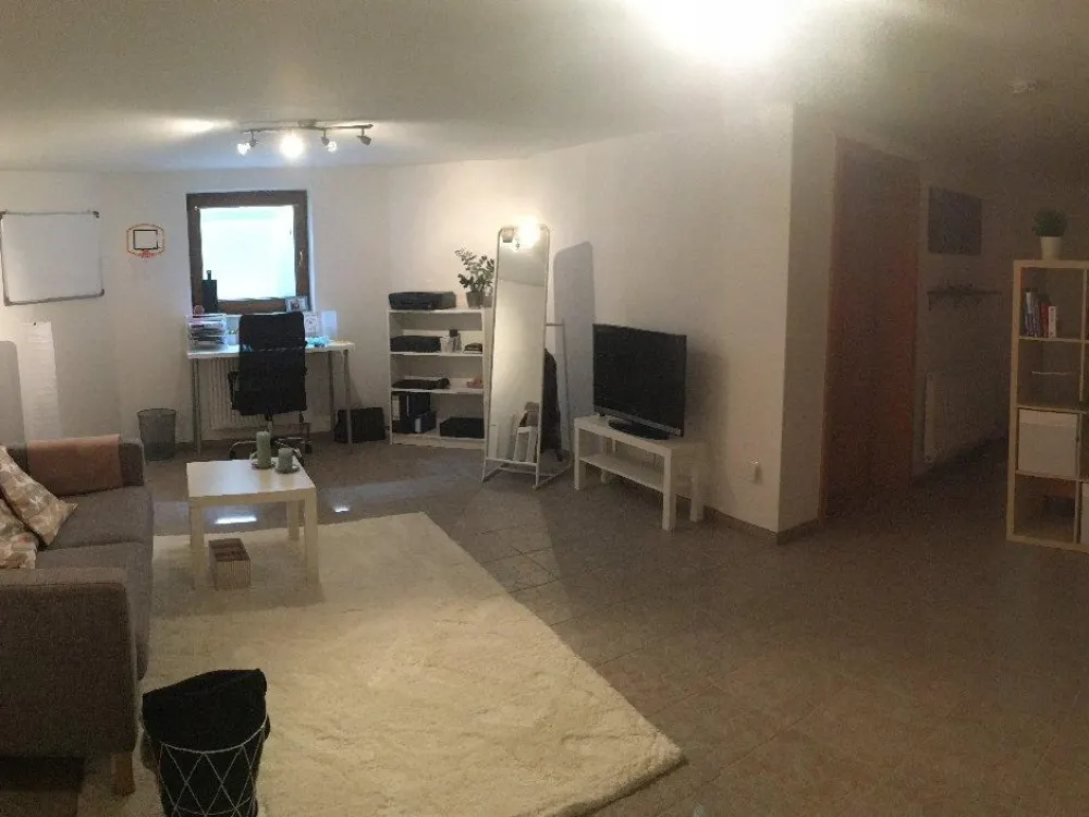 2 Zimmmerwohnung im UG zu vermieten